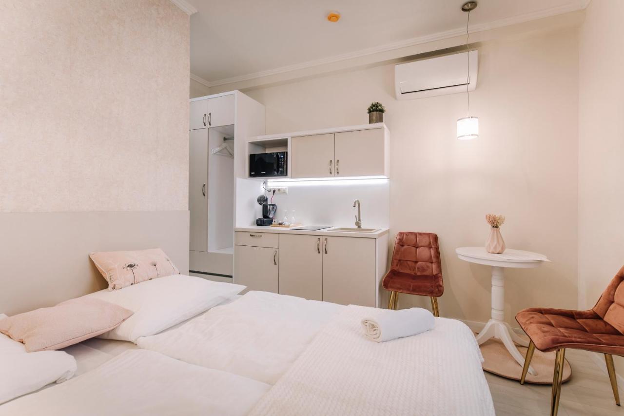 Soho Apartmanhaz Győr Extérieur photo