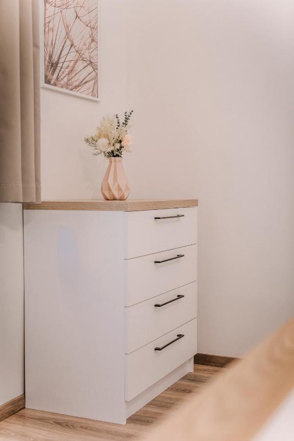 Soho Apartmanhaz Győr Extérieur photo