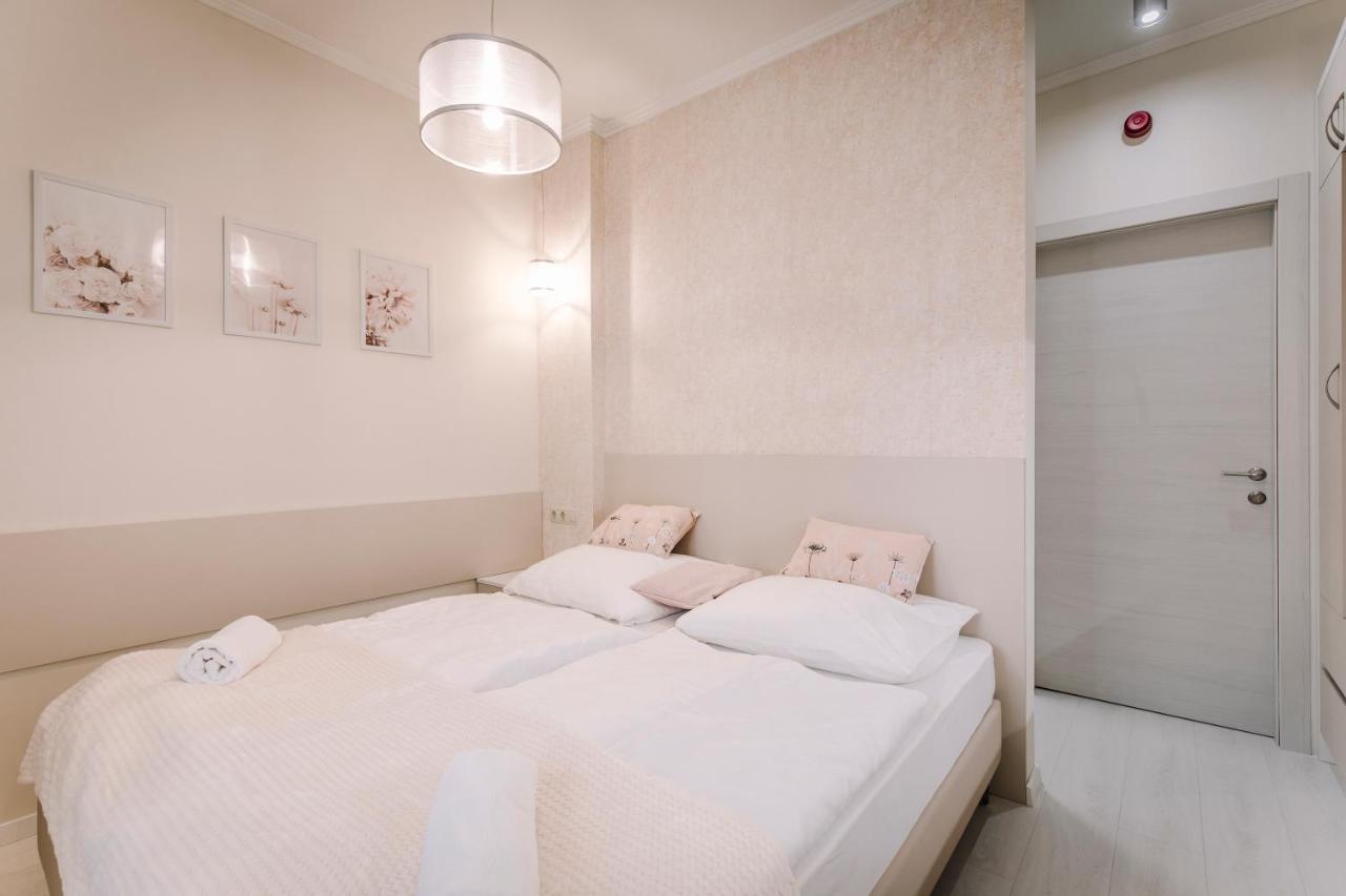 Soho Apartmanhaz Győr Extérieur photo